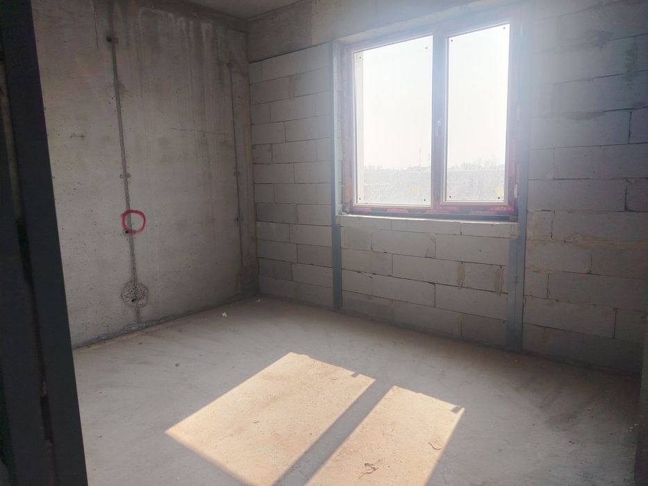 Sotiladi 2 xonali yangi dom