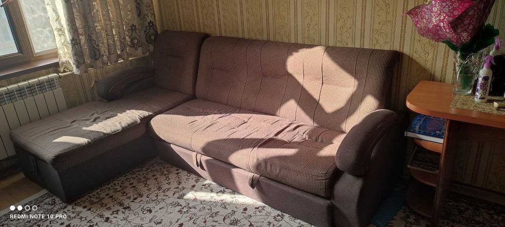 Диван для гостинной