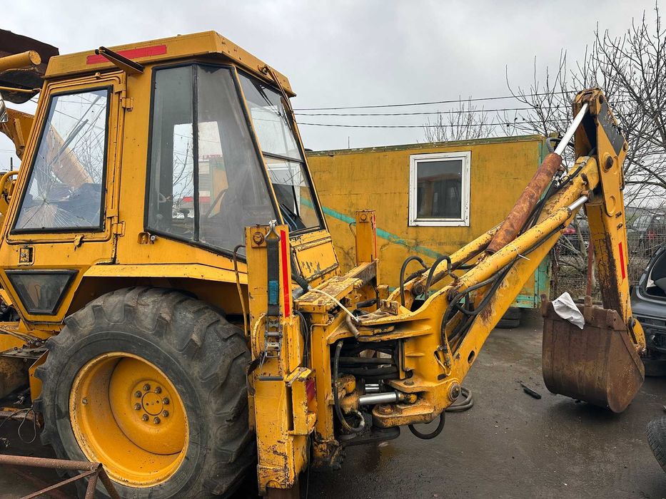 Buldoexcavator Caterpillar 428 variante auto!
