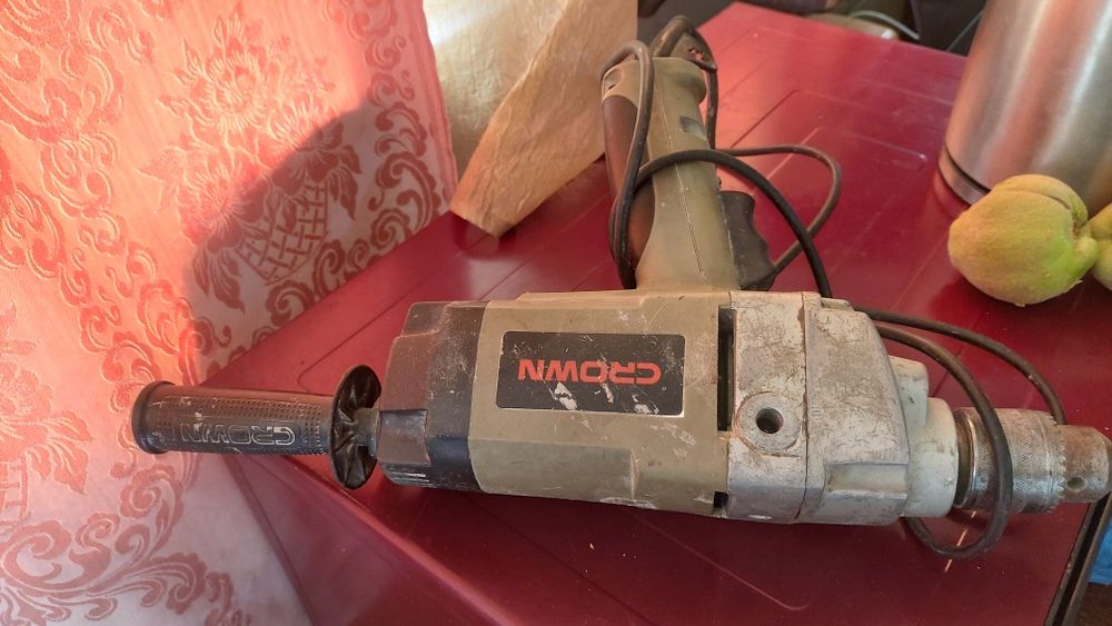 Дрель 1000w,перфодрель новая,