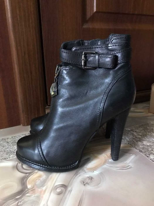 Продам ботильоны