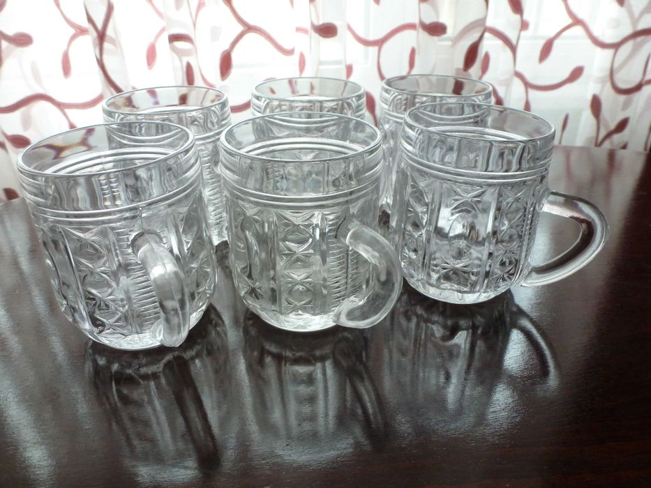 красив цветен кристал и стъкло