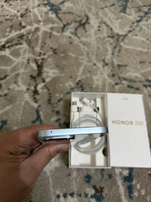 honor 200 lite sotiladi