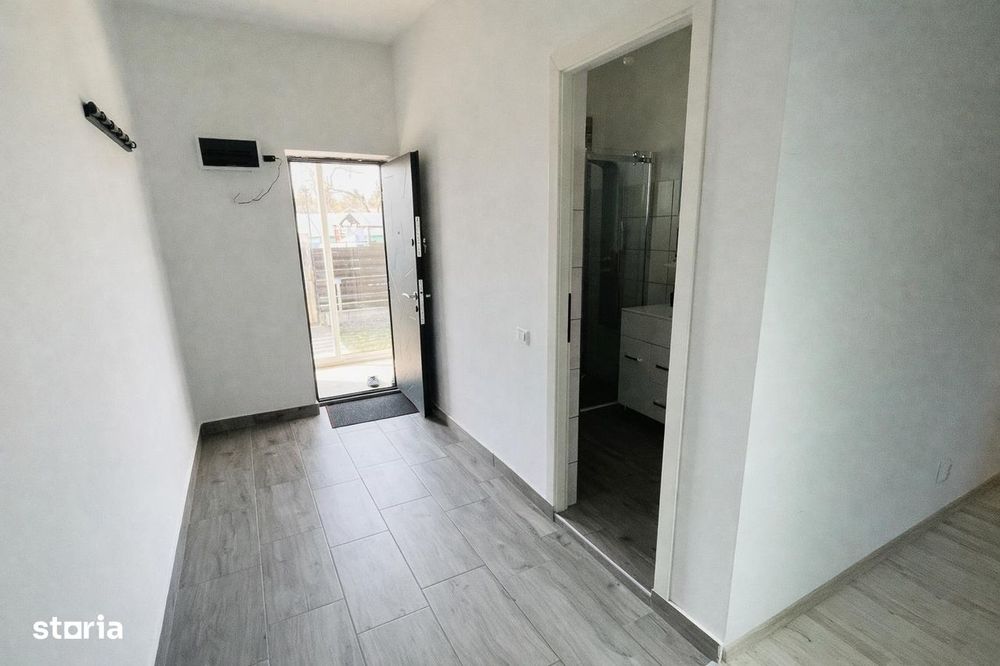 Imobiliare Domnesti casa parter 3 dormitoare + panouri / baterii