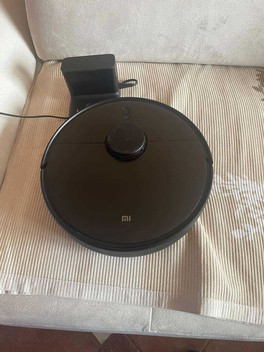 Mi Robot Vacuum-Mop 2 Ultra малко използван
