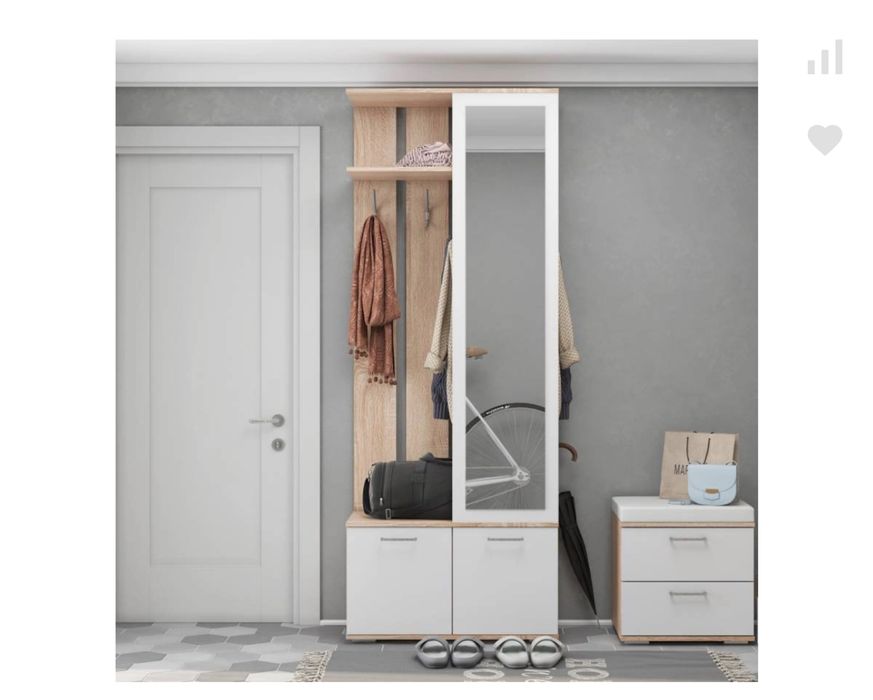 Прихожая с зеркалом