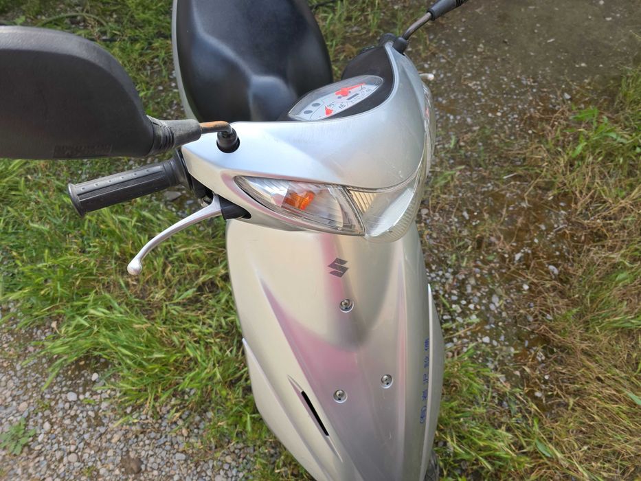 Скутер Suzuki Address V50