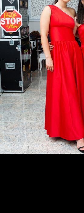 Rochie rosie ocazii speciale