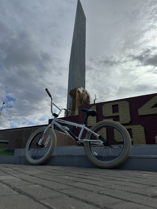 Продам BMX buster Срочно