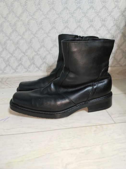 Продам сапоги мужские новые