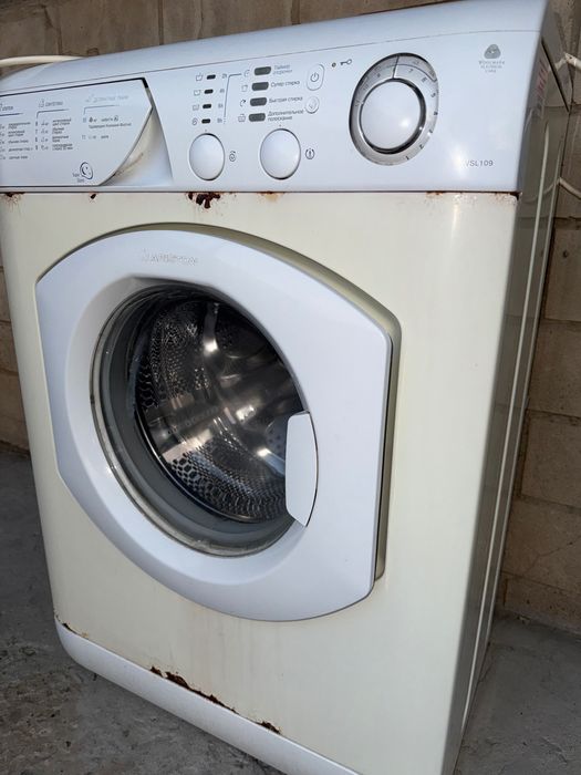 Стиральная машина аристон