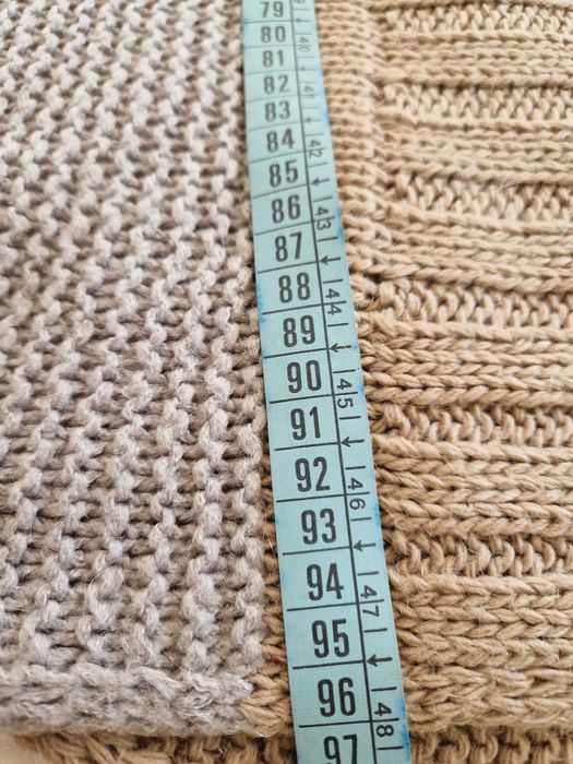 Cardigan asimetric din amestec cu lana