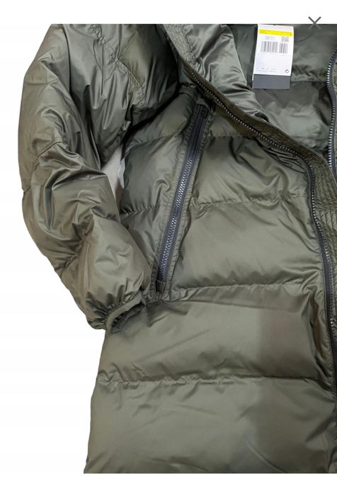 Nike Storm-FIT Windrunner - S и M Размер Оригинални