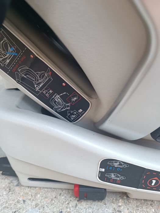 KIKKA BOO Стол за кола 0-36 кг. 4 STRONG ISOFIX Raspberry