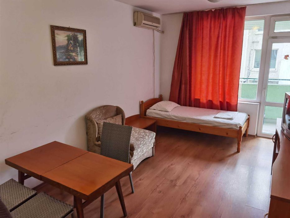 Дава се под наем Двустаен апартамент в Бургас, Сарафово - 60 кв.м за 408 € - Снимка #1