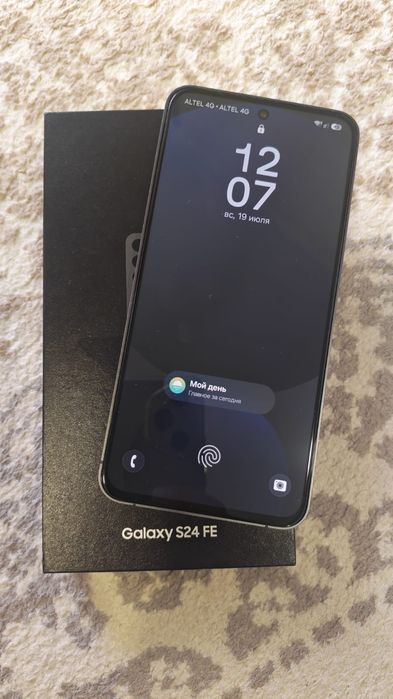 Samsung S24 FE 8/256 Gb