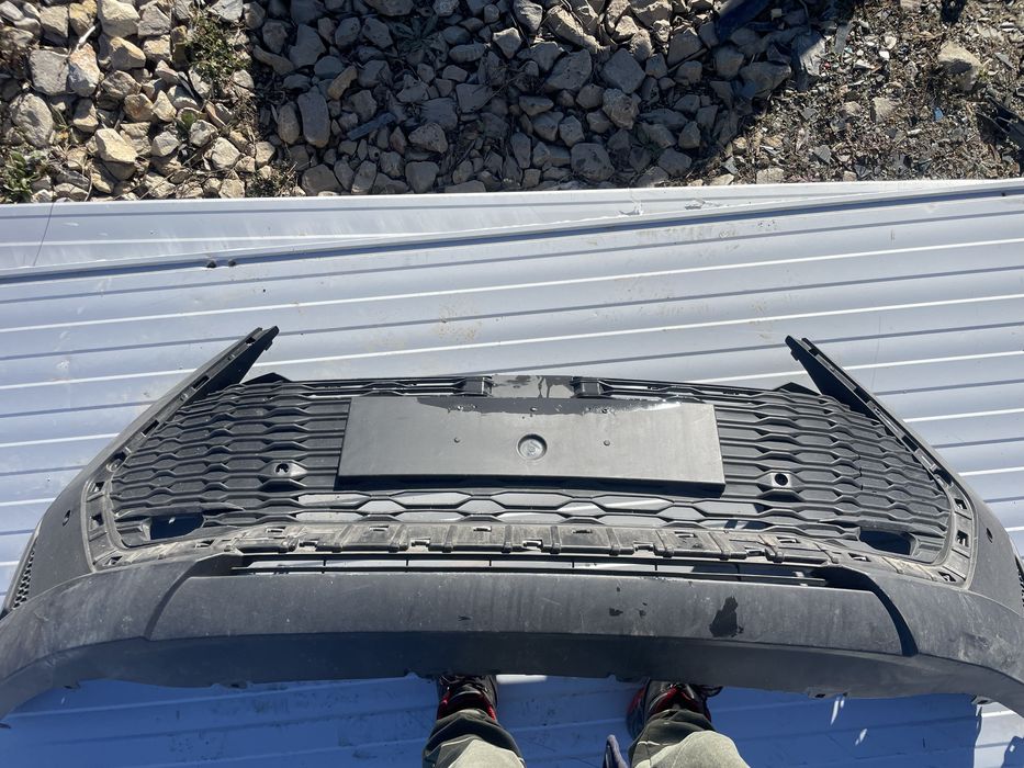 Предна броня TOYOTA Ch-R