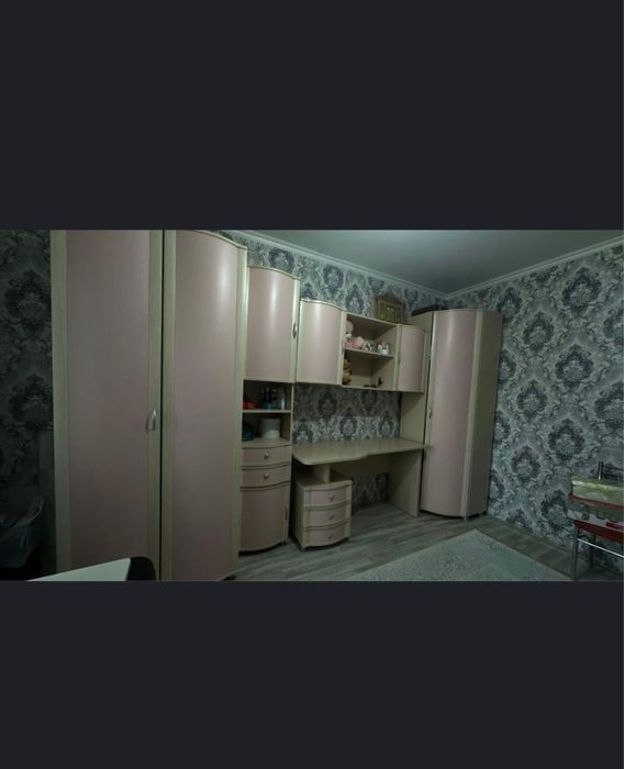 Продам гарнитуру