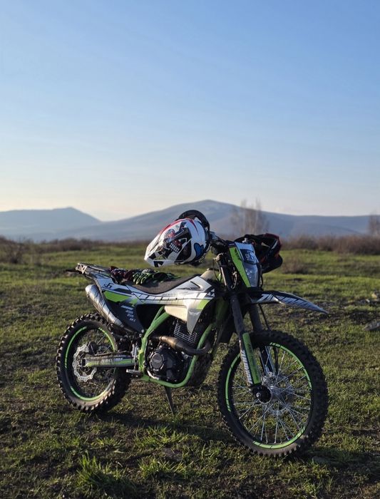 Продам эндурк 300 кубов
