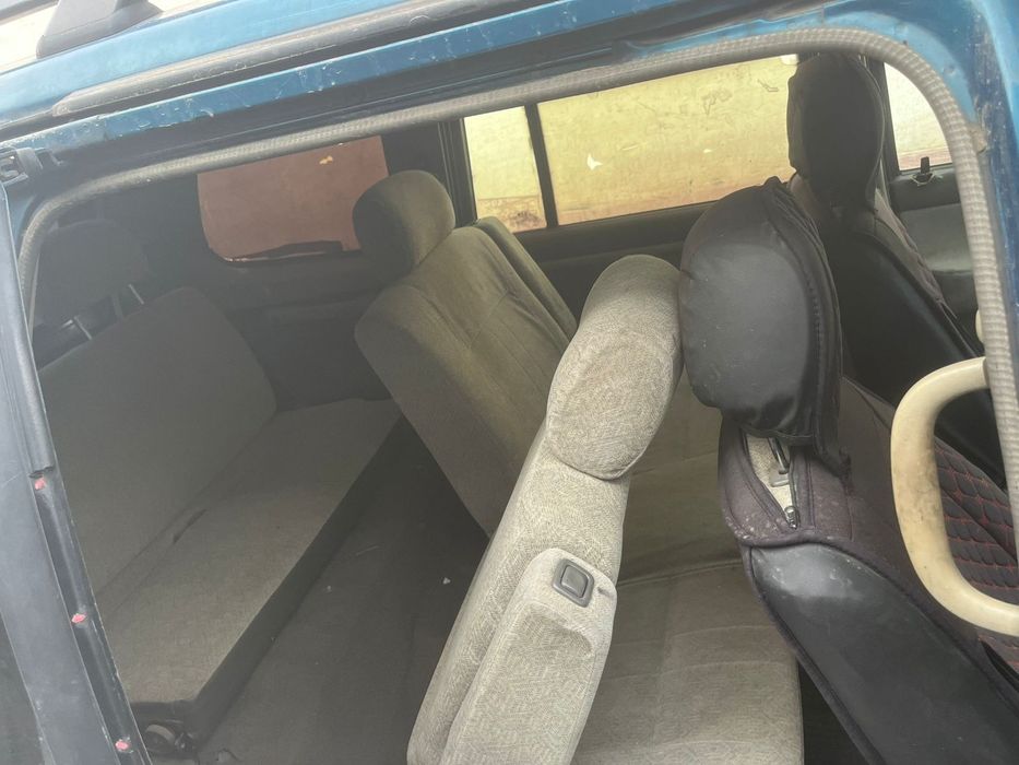 Нисан прерия продам