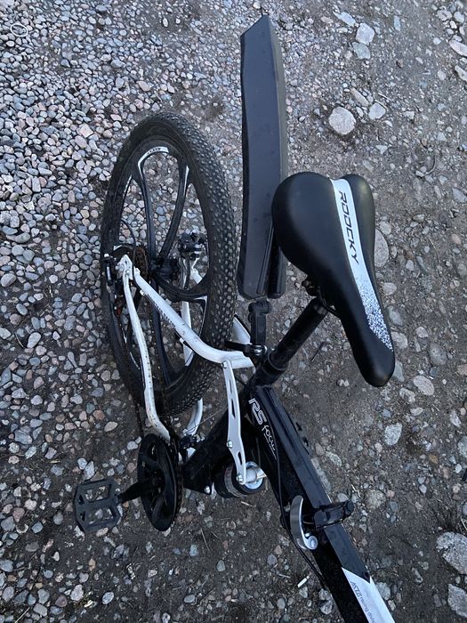 Велосипед новый почти