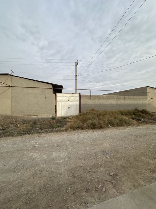 Xovli sotiladi manzil Qarshi shahar Yangi shoyhuja metallom baza yonid