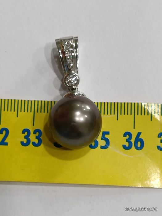 Vind pandantiv din aur 18kt cu diamant și perlă Tahiti