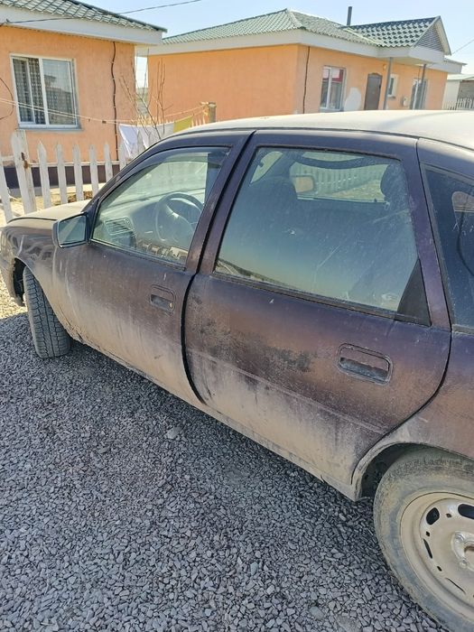 Опель вектра 1.6