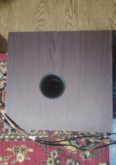 Продам акустику 2в1 маркиF&D