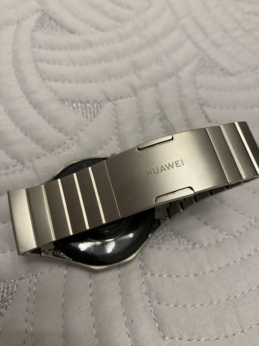 Продам Huawei GT 4