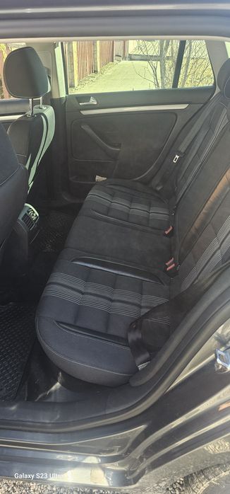 Volkswagen Golf VI – Ediție Match – Cutie Automată DSG