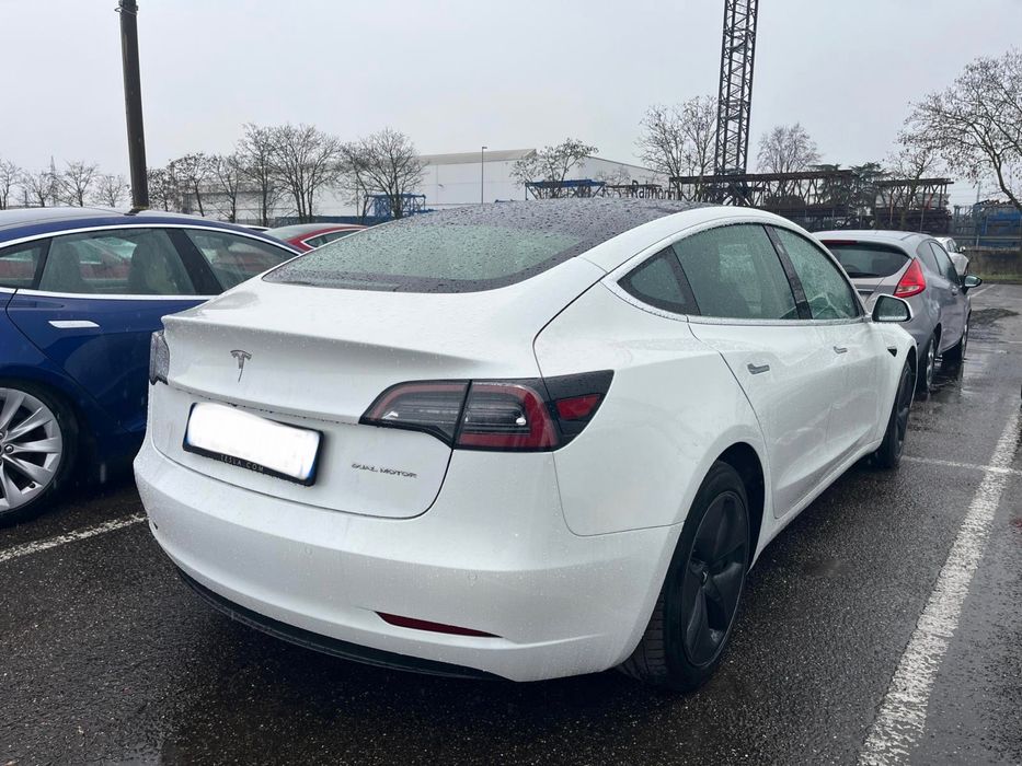 Tesla Model 3 Long Range Dual Motor AWD 4x4 Garantie12.2027 TVA Deductibil  posibil Leasing Credit Auto