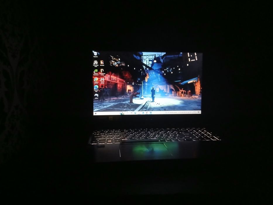 16gb/gtx 1050ti/ intel i5 Acer
