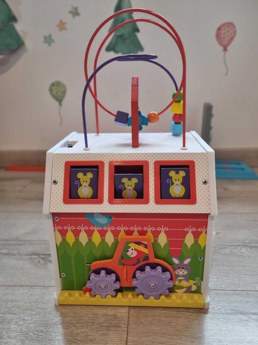 Centru activitati lemn Melissa&Doug