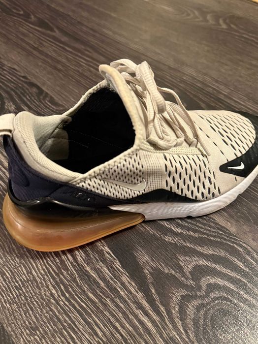Nike Air Zoom 270 – Mărimea 38.5 EUR (US 6Y / UK 5.5)