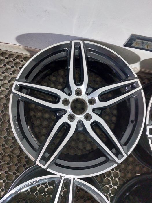 O janta / Set jante 19 originale Mercedes class E w213 / Coupe c238 / Cabrio A238 AMG 8j 9j negru / gri