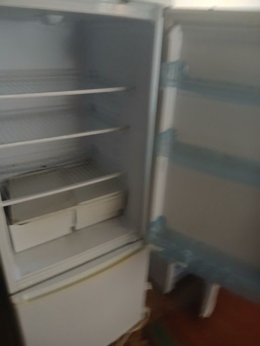 Продам холодильник Бирюса