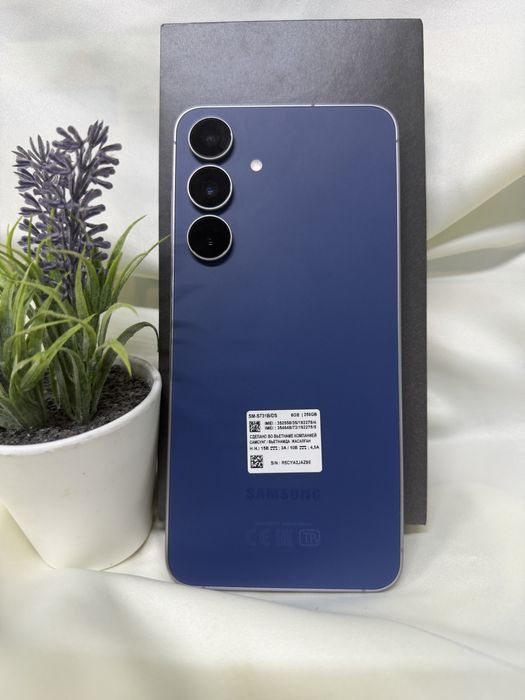 Samsung Galaxy S25 FE (лот 973475)