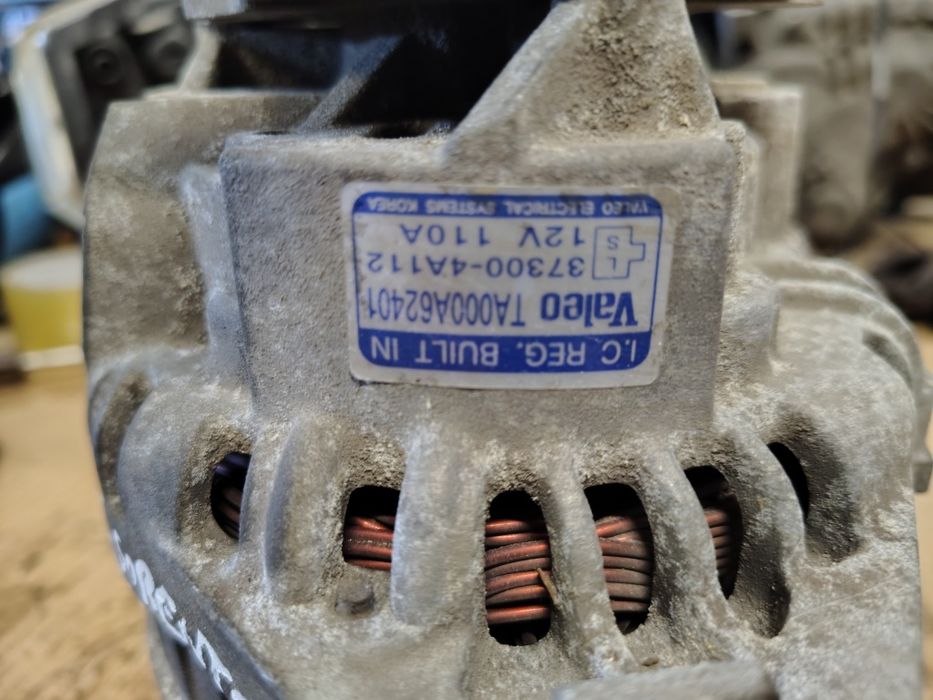Alternator kia sorento 2.5crdi cod 373004a112 perfect functional