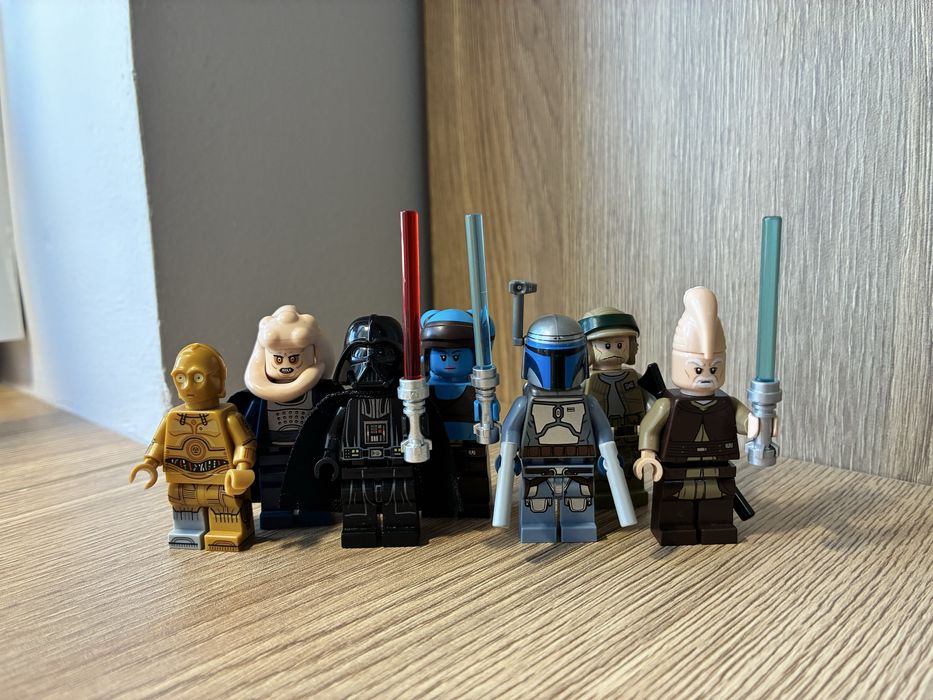 Ценные фигурки star wars оригинал