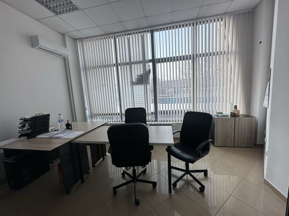Дава се под наем Офис в София, Младост 1А - 18 кв.м за 289.17 € - Снимка #5