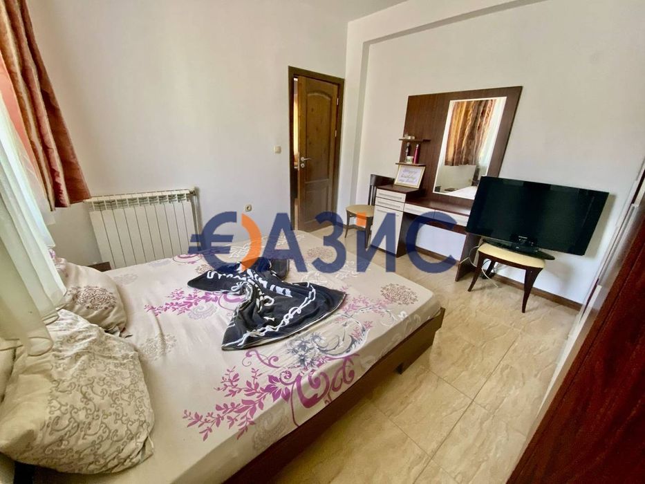 Продава се Тристаен апартамент в Свети Влас - 90 кв.м за 1389 €/кв.м - Снимка #7