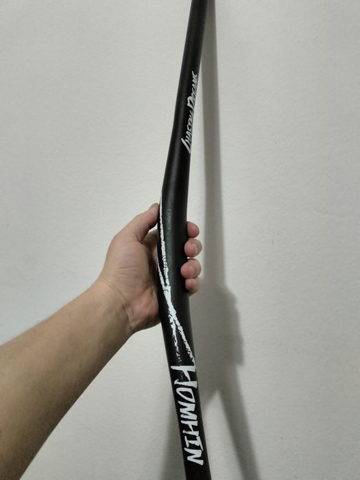 Алюминиевый руль.