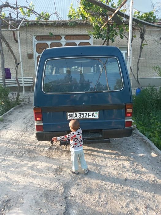 Мошина ишлаб турипти марка мазда