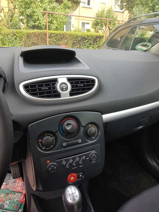 Renault Clio 3 - 1.2 16V - 2008 -