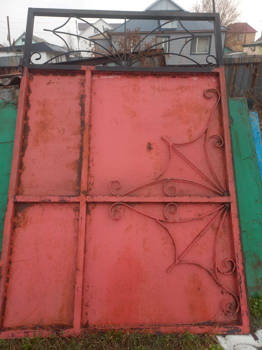 Ворота двустворчатые с колиткой