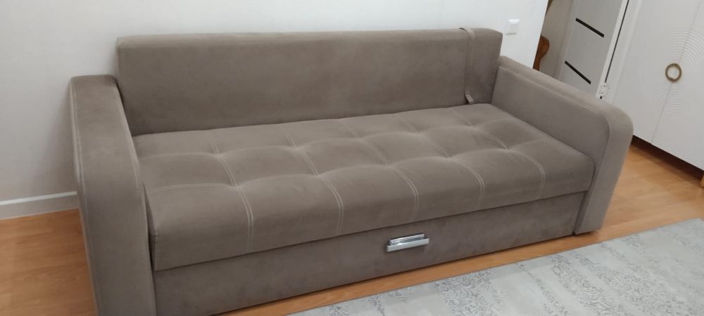 Продвется диван.