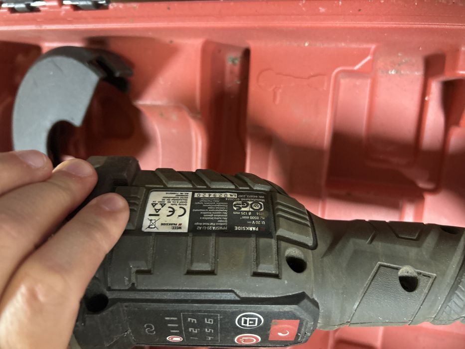 Безчетков ъглошлайф parkside