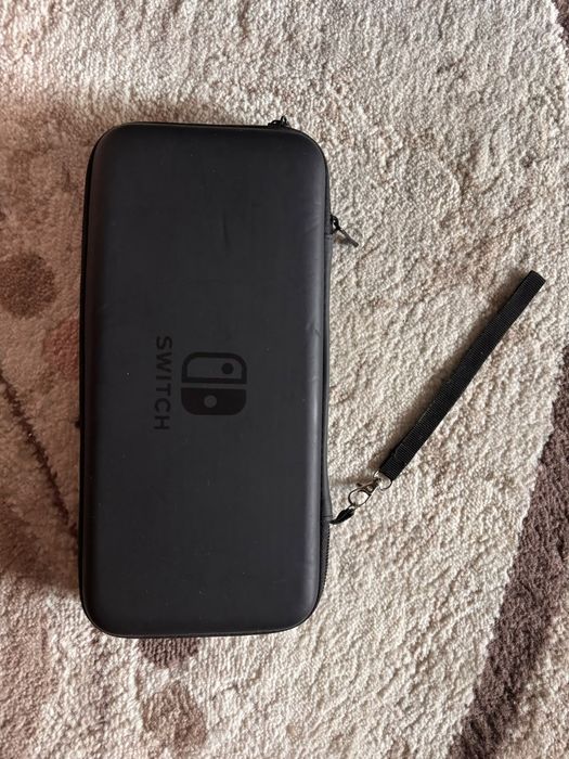 Продам Nintendo switch oled