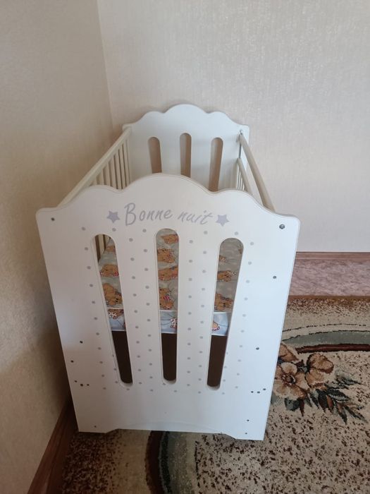 Кровать детская.
